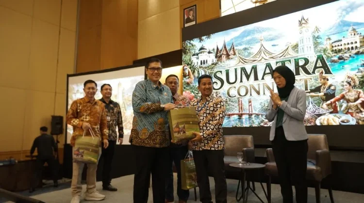 Disbudpar Aceh Raih Predikat Best Presenter pada Sumatra Connect 2026 di Medan