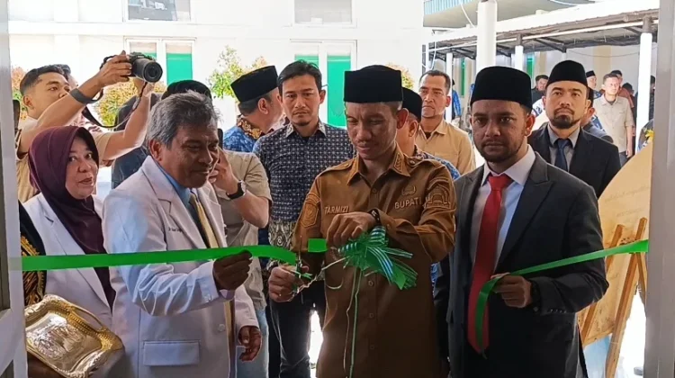 Tarmizi Resmikan Berbagai Fasilitas Pelayan Kesehatan di RSUD Cut Nyak Dhien