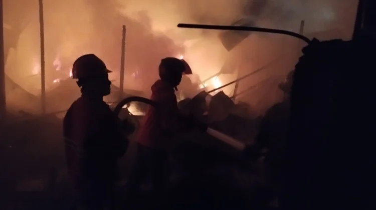 Dua Rumah di Aceh Tengah Ludes Terbakar