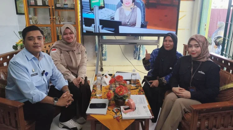 Bedah Dampak MBG "Sepiring Nasi, Sejuta Harapan untuk Indonesia Emas"
