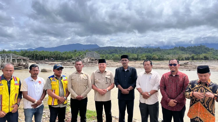 Bupati TRK Minta Dukungan DPR RI Bangun Kembali Jembatan Alue Wakie