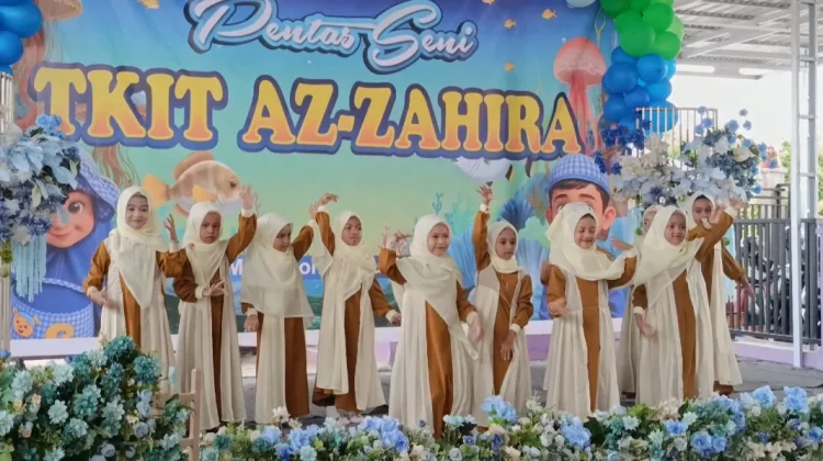 TKIT Az Zahira Gelar Pentas Seni Tampilkan Kreativitas Siswa