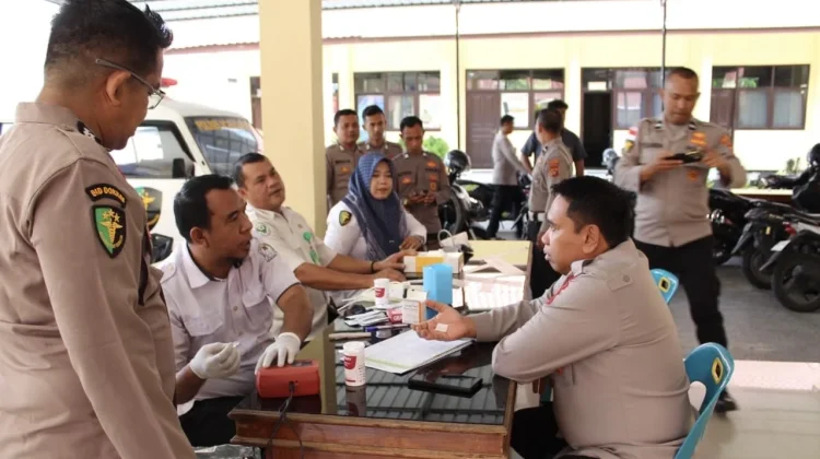 Polres Aceh Barat Gelar Donor Darah HUT Bhayangkara ke-80