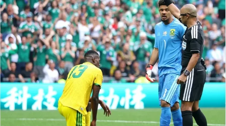 Tiga Kartu Merah Pecahkan Rekor Baru Match Pembuka Piala Dunia