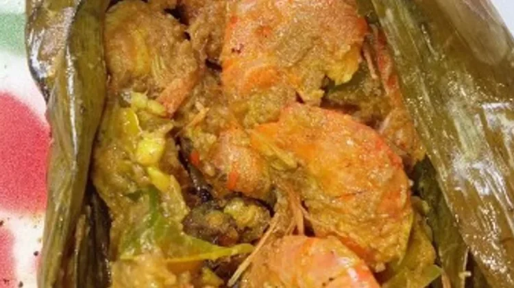 Resep Pepes Udang Pedas Praktis dan Lezat