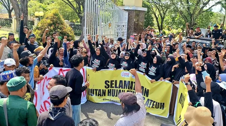Warga Beutong Ateuh Serahkan Petisi Tolak Tambang, Desak Pemkab Cabut IUP
