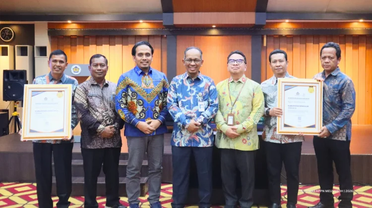 Aceh Jaya Raih Penghargaan Penyaluran Dana Desa Tercepat Aceh