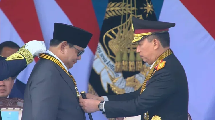 Presiden Prabowo Dianugerahi Medali Loka Praja Samrakshana oleh Kapolri