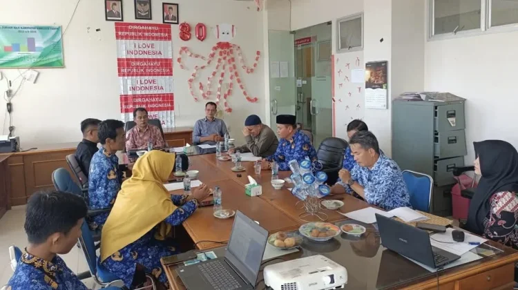 Asisten I Pimpin Rapat Bahas Mekanisme Bantuan Sosial Anak Yatim Piatu di Simeulue