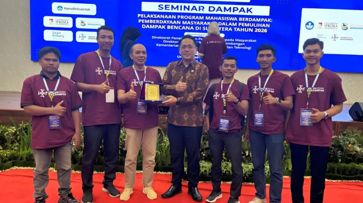 Dirjen Risbang Kemdiktisaintek Serahkan Penghargaan Inovasi Dosen UTU Meulaboh