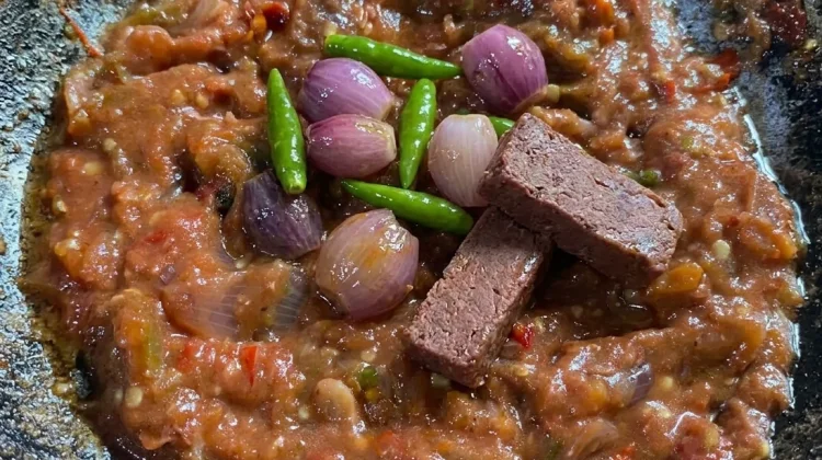 Pedasnya Sambal Terasi, Bangkitkan Selera Makan dengan Cita Rasa Khas Nusantara