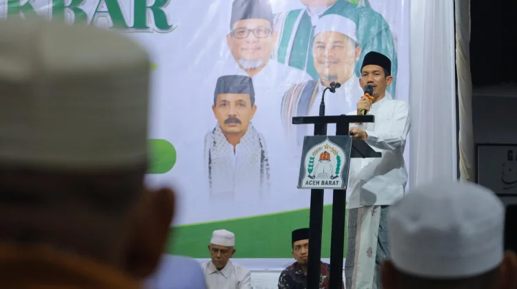 Pengajian Akbar di Kecamatan Woyla di Hadiri Bupati Tarmizi