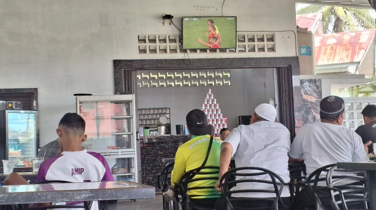 Argentina dan Swiss Imbang 1-1, Suasana Nobar di Warkop Meulaboh Kian Meriah