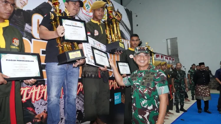 Pangdam Iskandar Muda Resmi Tutup Open Tournament Pencak Silat