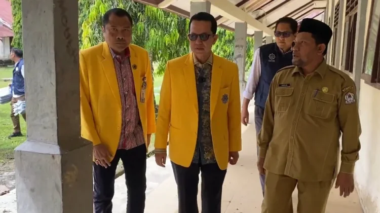 UTU Salurkan Bantuan dari UPN Veteran Yogyakarta untuk Siswa Terdampak Bencana