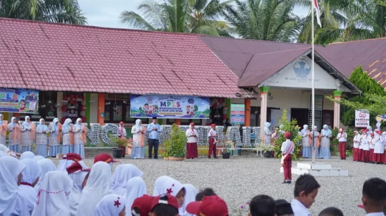 MPLS Tahun Ajaran 2026/2027 Dimulai, Ribuan Siswa Baru Masuk Sekolah