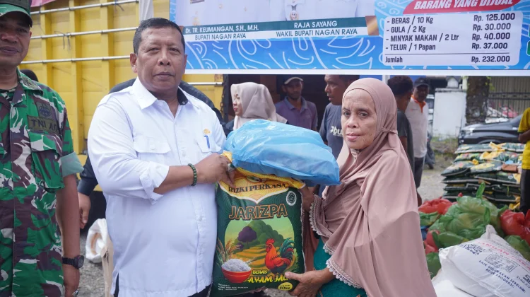 Plt. Sekda Buka Pasar Murah, Pemkab Siapkan 390 Paket per Titik