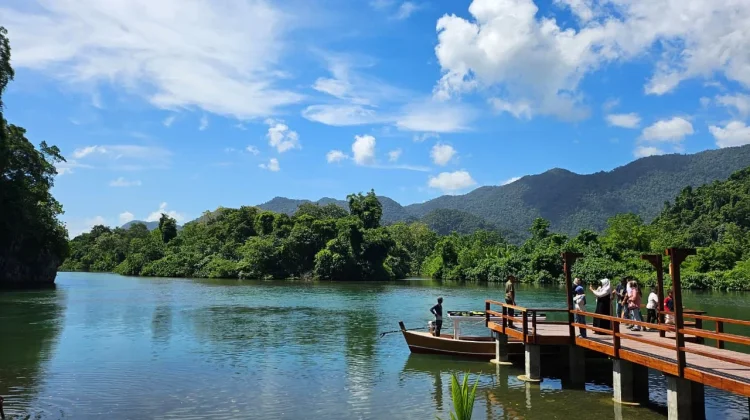 Menikmati Keindahan Kampung Wisata Lhok Gaca Aceh Besar