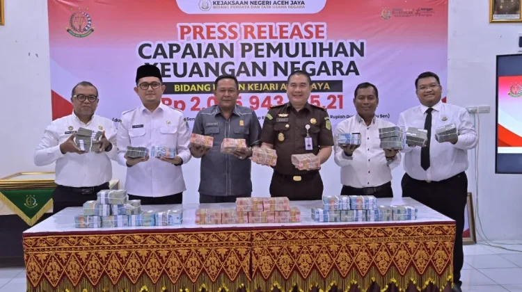Kejari Aceh Jaya Berhasil Pulihkan Rp2,055 Miliar Keuangan Negara