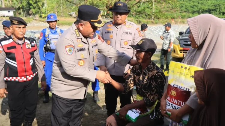 Kapolda Aceh Tinjau Jembatan Sikundo, Polda Bangun Jembatan Gantung untuk Keselam