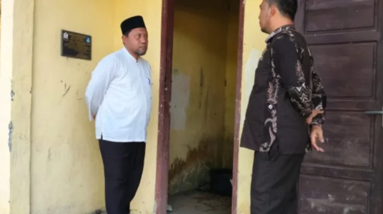 Kadisdikbud Aceh Barat Monitoring Peninjauan SMPN 1 Woyla