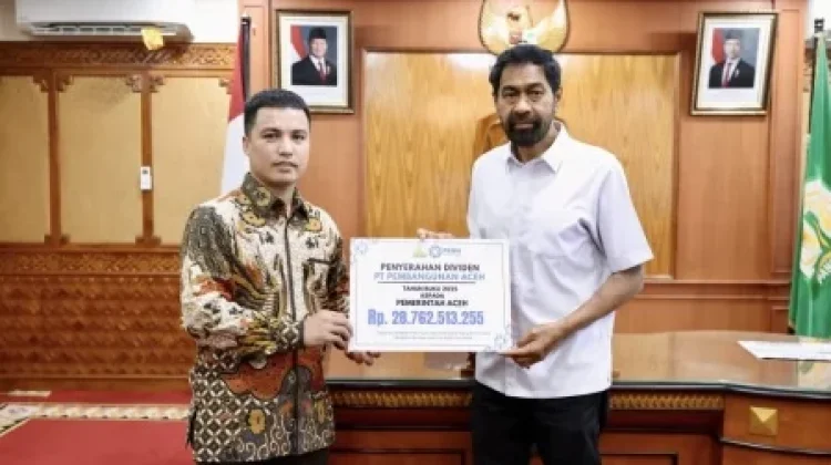 PT PEMA Serahkan Dividen Rp28,76 Miliar kepada Pemerintah Aceh