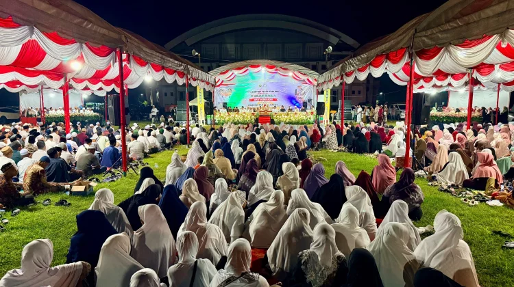 Rateb Seuribe dan Doa Tolak Bala Satukan Ribuan Jamaah di Aceh Barat