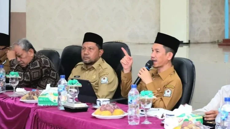 Bupati Aceh Barat Larang Penjualan Minuman Berisiko di Kantin Sekolah