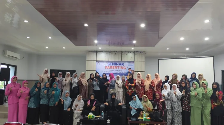 Seminar Parenting DP3AKB Ungkap Kunci Utama Ketahanan Mental