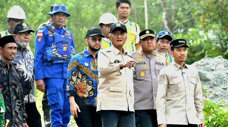 Kapolres Aceh Barat Dampingi Kunker Menteri PU, Pastikan Berjalan Aman dan Lancar