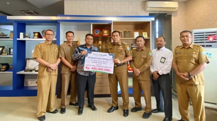 Pemkab Simeulue Terima Dividen Bank Aceh Syariah Rp4,05 Miliar