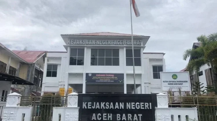 Kejari Aceh Barat Lelang Delapan Barang Rampasan, Rumah Jadi Sorotan