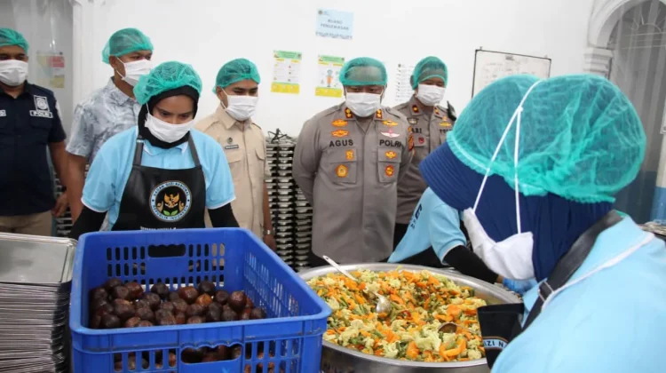 Kapolres Aceh Barat Tinjau Dapur SPPG Polri
