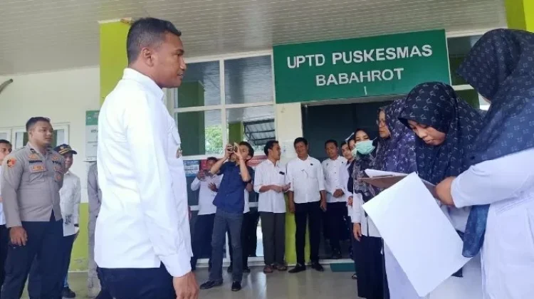 Bupati Aceh Barat Daya Safaruddin Lakukan Sidak Pukesmas Babahrot