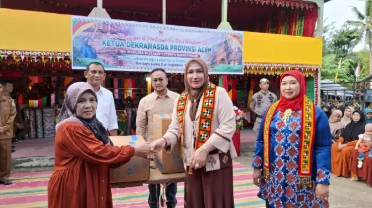 Dekranasda Aceh Perkuat Pembinaan Perajin Ekraf di Kabupaten Simeulue