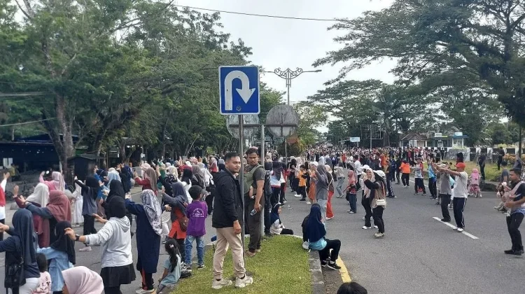 CFD Perdana Simeulue Meriah, Ribuan Warga Manfaatkan Ruang Publik