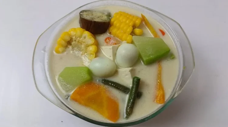 Resep Sayur Lodeh Telur Puyuh Gurih dan Enak