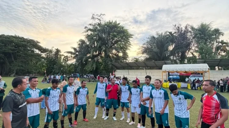 Kemenag Nagan Raya Juara Turnamen Bola Kaki, Taklukkan Dinkes 5-2