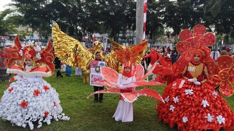 Kreativitas tanpa Batas, SDN 15 Meulaboh Hidupkan Motif pucuk Rebung
