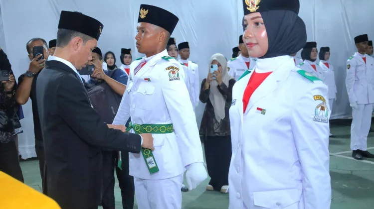 Tarmizi Harapkan Tim Paskibraka Dapat Mengemban Tugas Dengan disiplin