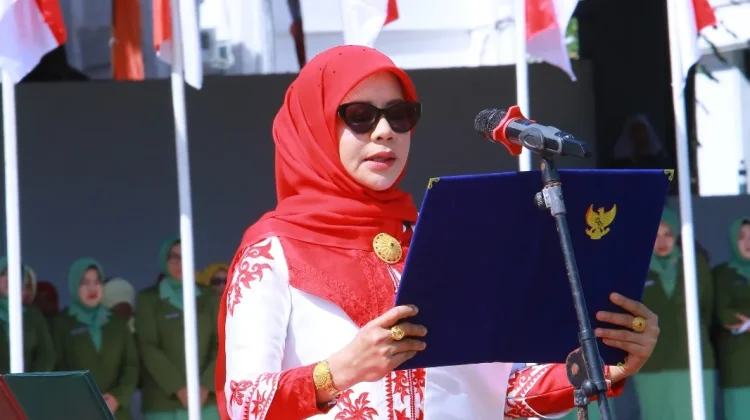 Ketua DPRK Aceh Barat Bacakan Proklamasi HUT RI ke-81