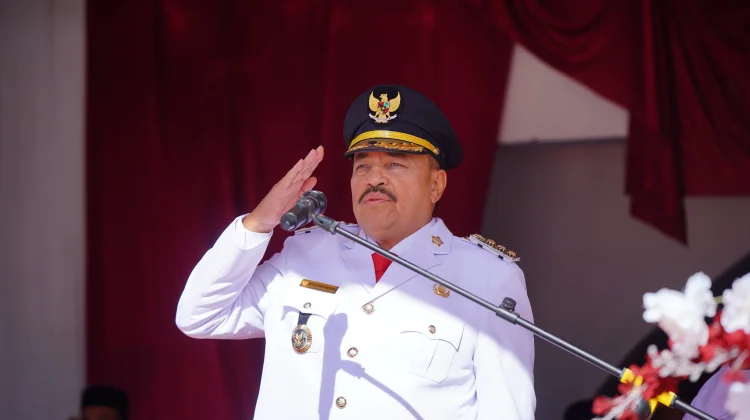 Bupati TRK Pimpin Upacara HUT ke-81 RI di Nagan Raya