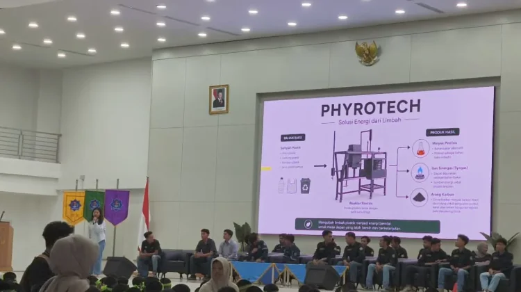 PKKMB FT UTU 2026 Kenalkan Inovasi Phyrotech Pengolah Sampah Plastik