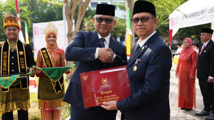 218 Pegawai USK Terima Satyalancana Karya Satya HUT ke-81 RI