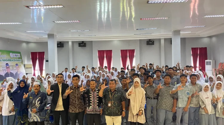 Tingkatkan Budaya Baca Siswa, Cabdin Aceh Barat Gelar Pelatihan Literasi SMA/SMK