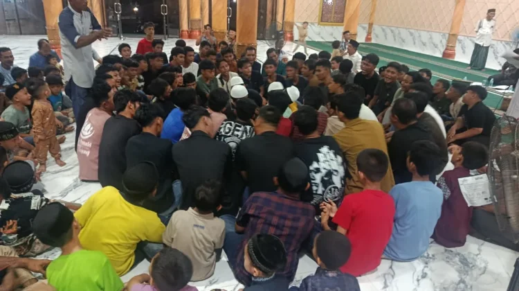 Semarak Maulid Nabi, Pemuda dan Anak-Anak Desa Ujong Tanjung Ikuti Latihan Zikir