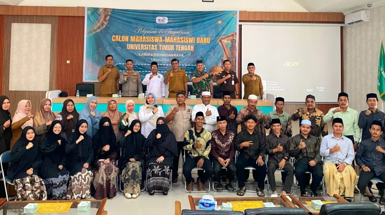 Pemkab Nagan Raya Lepas 14 Calon Mahasiswa ke Timur Tengah
