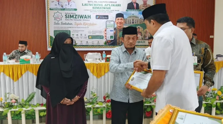 Kemenag Simeulue Raih Penghargaan Instansi Vertikal Taat Zakat dari Baitul Mal