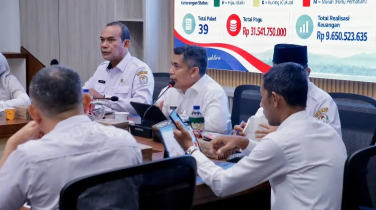 Bupati Tarmizi Pimpin Rapat dana SAlokasi Khusus