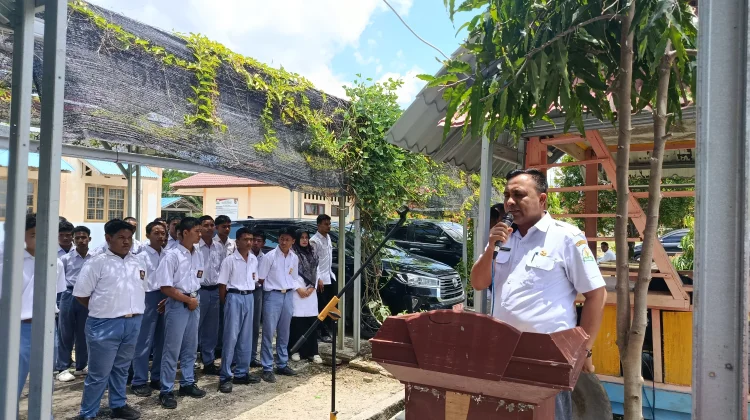 Kacabdin Nagan Raya Resmikan Outdoor Learning SMK Negeri 1 Nagan Raya